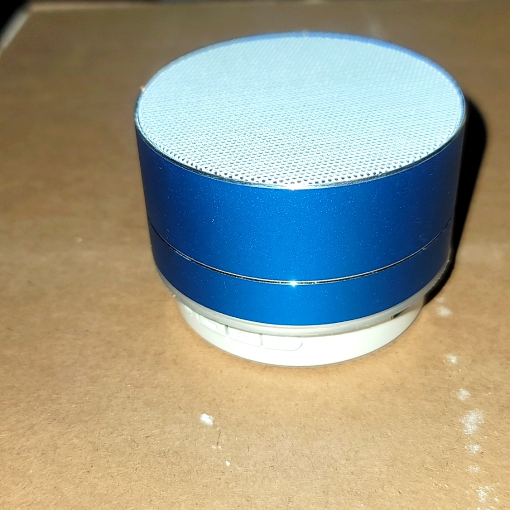 Polaroid Bluetooth Speaker